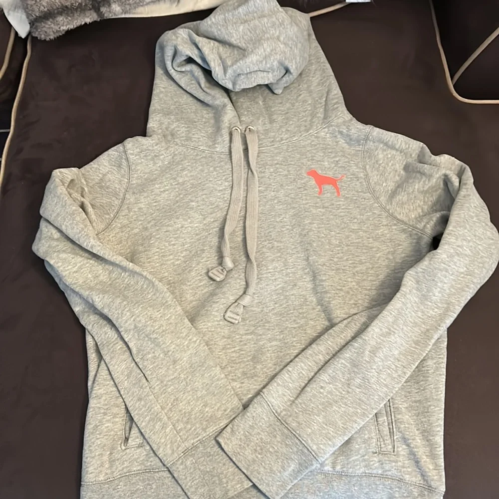 PINK hoodie - Picture 2 of 5